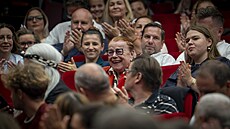 Iva Jan�urová mezi diváky karlovarského festivalu (9. �ervence 2025)