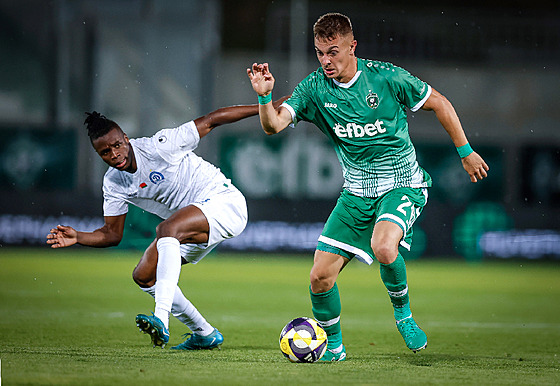 Filip Kalo v dresu Ludogorce v utkání s Dinamem Minsk.