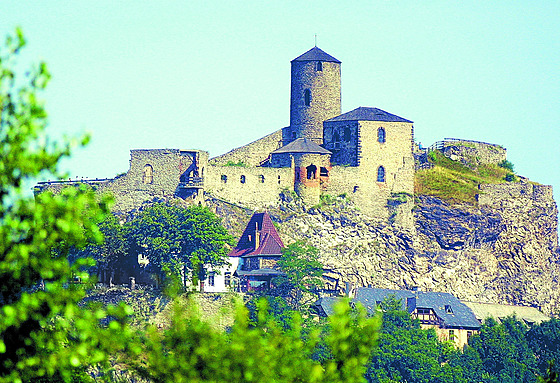 Ústí nad Labem hledá u podruhé firmu, která opraví stechu budovy fakultní...