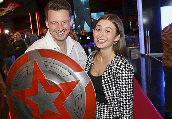 Karel Kaák s pítelkyní Kateinou Teplou na premiée filmu Thunderbolts (duben...