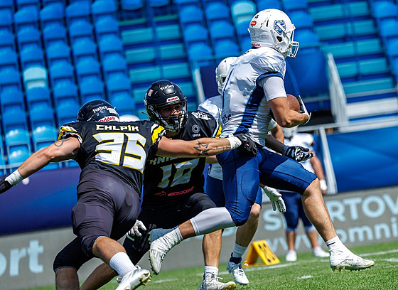 Momentka ze zápasu Nitra Knights - Ostrava Steelers, u míe ostravský...