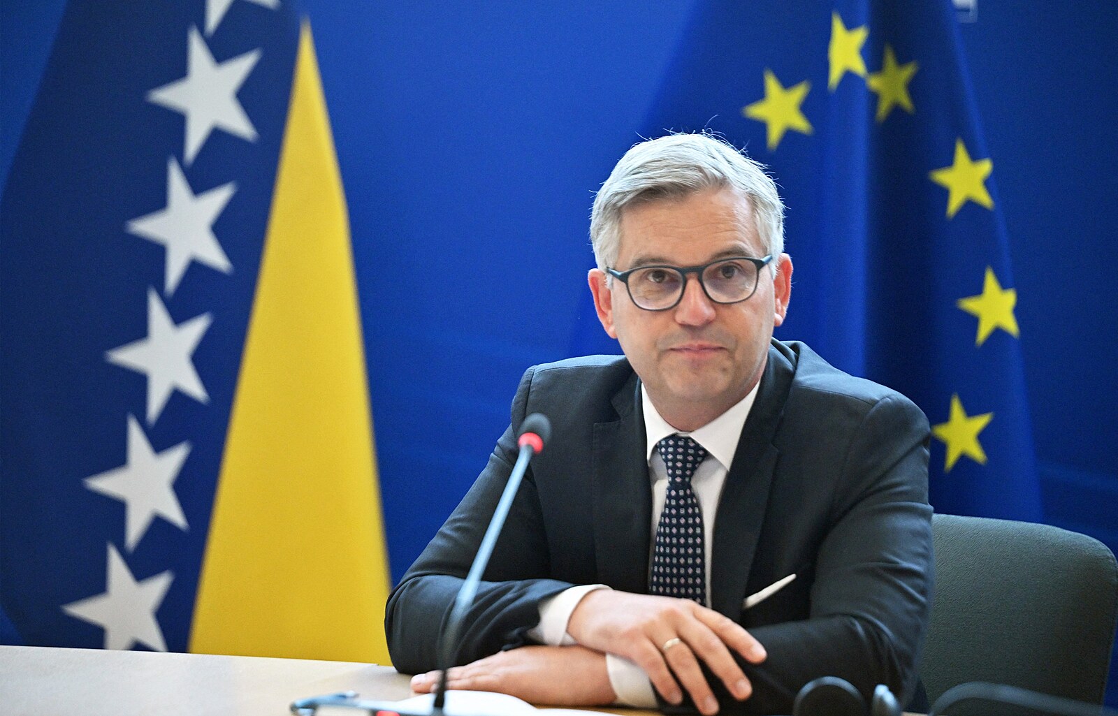 Záběry z Ceuty přiživují podporu krajní pravice v Evropě, uvedl eurokomisař Magnus Brunner
