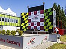 Na brnnskm Masarykov okruhu finiuj ppravy na motocyklovou Grand Prix....