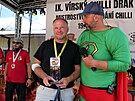 Vtzem Vrskho Chilli Draka se stal Pavel ehek z Rovenho (druh zprava).