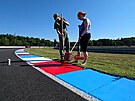 Ppravy na MotoGP v Brn vrchol, dokonuj se posledn prce ped zvody