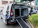 Hradeck mstsk policie m nov auto pro psovody.