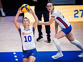 Kateina Valková pihrává bhem utkání Ligy národ s Belgií.