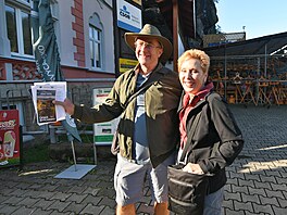 Na lístky na Edmundovu soutsku v Hensku ekali lidé z rzných kout svta....