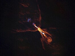 HOPS-315 je mladá hvzda, u ní astronomové pozorovali dkazy o nejranjím...