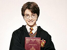 Daniel Radcliffe ve filmu Harry Potter a Kámen mudrc� (2001)