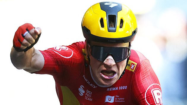 Jonas Abrahamsen vít�zí v 11. etap� Tour de France.