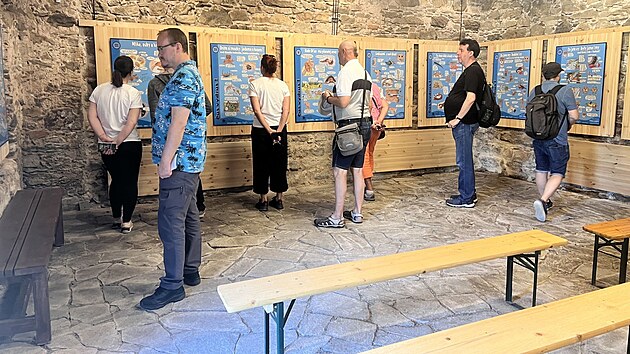 Dm prody rskch vrch nabz zitek v ndhernm prosted a zrove poskytuje nvtvnkm vechny informace, kter potebuj k dalmu objevovn regionu.