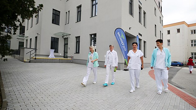 Oteven zrekonstruovanho pavilonu infeknho oddlen a energocentra v nemocnici v Havlkov Brod. Pestavba stla 230 milion korun. (10. ervence 2025)
