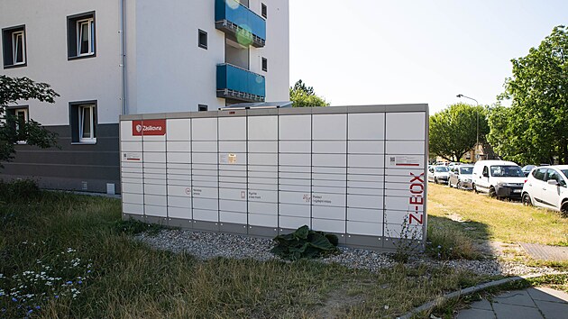 Boxy na zásilky v ulicích Olomouce.