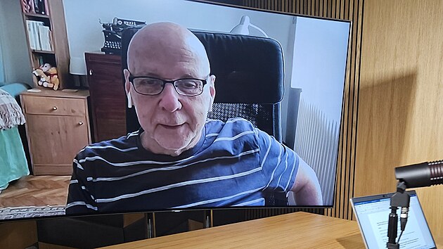 Hostem poadu Rozstel je Gyrgy Varga, bohemista, pekladatel, spisovatel a bval velvyslanec Maarska v SFR a R