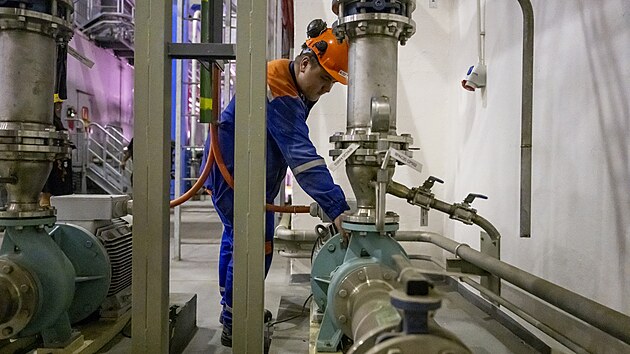 Teplrny Kladno vyrb i elektinu, kter jako jedna z mla tuzemskch zazen doke v ppad blackoutu obnovit provoz, ani by potebovala napt ze st (takzvan ze tmy). (14. ervence 2025)