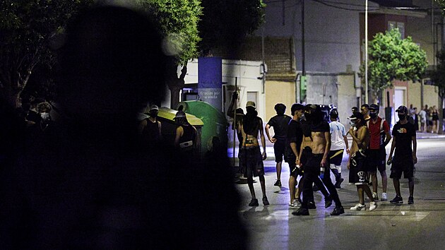 Nepokoje proti migrantm ve panlskm mst Torre-Pacheco. (13. ervence 2025)