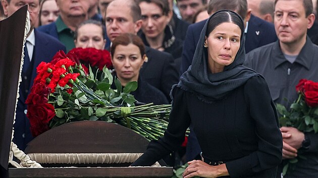 Poheb bvalho ruskho ministra dopravy Romana Starovojta, kter spchal sebevradu. (11. ervence 2025)