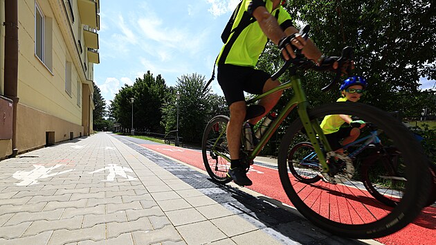 Cyklistm v Brn se otevela nov stezka v Rennesk td. (ervenec 2025)