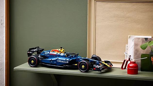 Lego Technic Auto Oracle Red Bull Racing RB20 F1