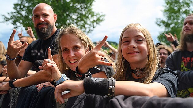 Festival Masters of Rock 2025 ve Vizovicch. Fanouci ped pdiem.