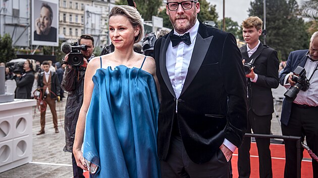 Darina a Krytof Muchovi na ervenm koberci zakonen festivalu (12. ervence 2025)