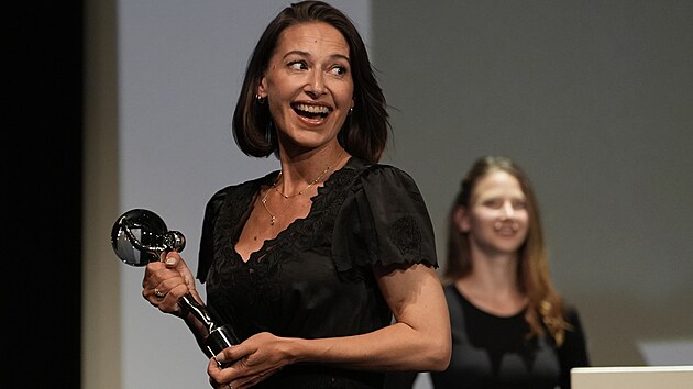 Cenu za ensk hereck vkon si odnesla Pia Tjelta za norsk film Nekej mi mami (12. ervence 2025)