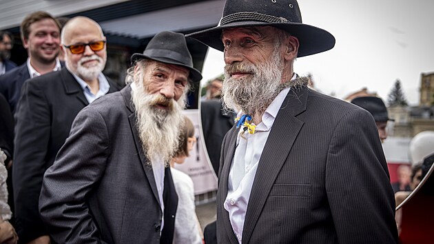 Ondřej a František Klišíkovi jako hlavní hrdinové dokumentu Raději zešílet v...