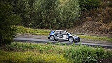 Posádka Adam Bezík a Ondej Kraja na Rallye Bohemia.