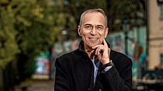 Jaroslav Ot�ená�ek, etnolog, folklorista a balkanista p�sobící v Etnologickém...