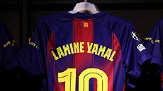 Lamine Yamal bude nov� pokra�ovat v Barcelon� s �íslem 10.