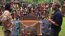PAPUA NOVÁ GUINEA. Kdekdo je p�ed cestou stra�il. �e je tam...
