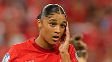 výcarská fotbalistka Sydney Schertenleibová bhem utkání s Finskem.