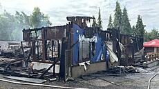 U Máchova jezera v Doksech na eskolipsku vyhoela oblíbená restaurace Bílý...