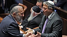 Pedseda izraelské ultraortodoxní strany as Arje Deri v rozhovoru s izraelským...