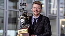Pavel ulc se Zlatým míem pro nejlepího fotbalistu eska.