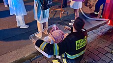 V praském Apolinái vzplanul automat na kávu. Hasii budovu evakuovali. (19....