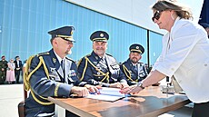 Velitelem 22. základny vrtulníkového letectva u Námt nad Oslavou se stal...