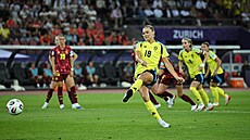 védka Fridolina Rolfová na mistrovství Evropy proti Nmecku promnila pokutový...