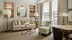 Interiér hotelu Waldorf Astoria v New Yorku (17. ervence 2025)