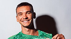 eský branká Matj Ková pózuje v dresu PSV Eindhoven.