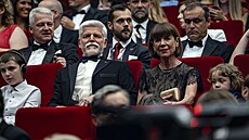 Prezident Petr Pavel doprovodil do Velkého sálu Andreu Bartokovou (12....
