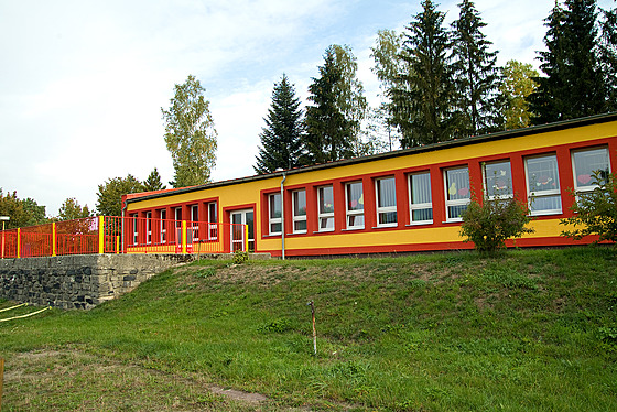 M Chrastava, Luní ulice