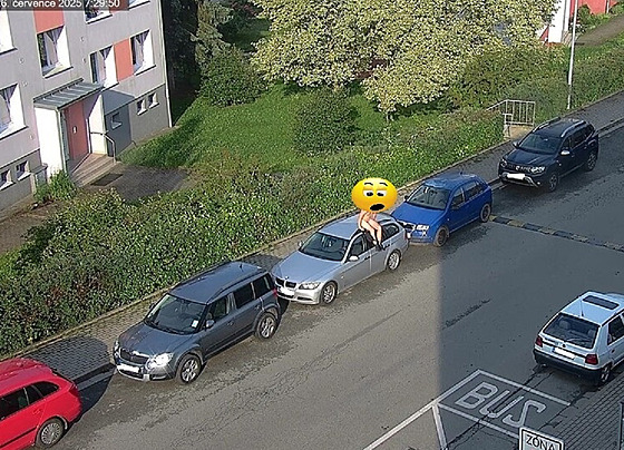 Stráníci v Boskovicích bhem zdejí pouti objevili nahého mue spícího na...