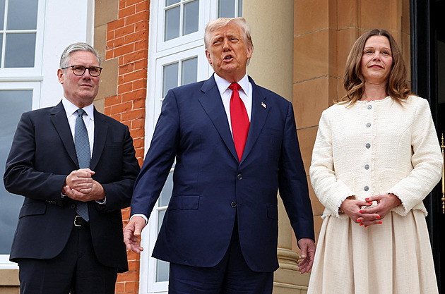 Trump zopakoval, že ho Putin zklamal. Na ukončení války mu dává nejvýš 12 dnů