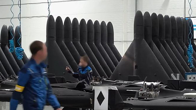 Jsi namol? Výborně, tady podepiš. Rusko loví muže do armády, tlačí i na studenty