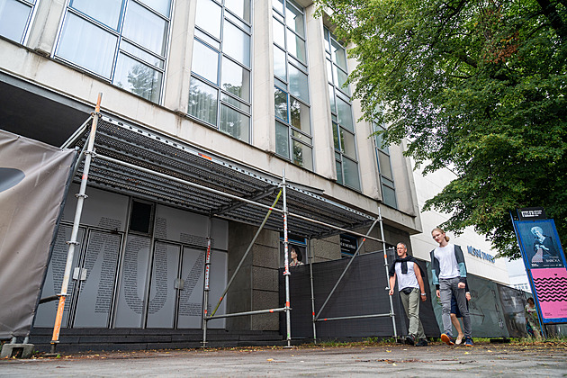 Zlín chystá opravu fasády budovy Městského divadla, začít může už v létě