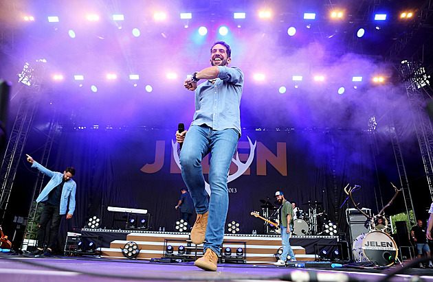 Jelen Band Unveils Song Origins and Personal Stories in New Book