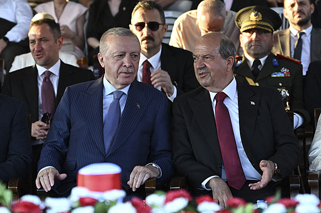 „Dekády nespravedlnosti musí skončit.“ Erdogan vyzval svět, aby uznal Severní Kypr