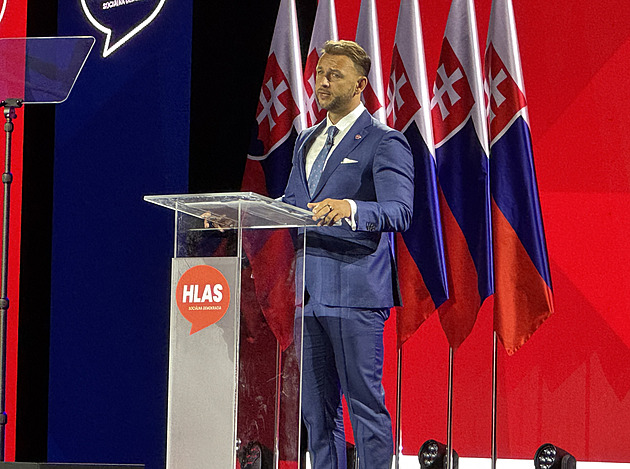 Nové kolo sporu o slovenskou hymnu. Tentokrát o její zákonnost